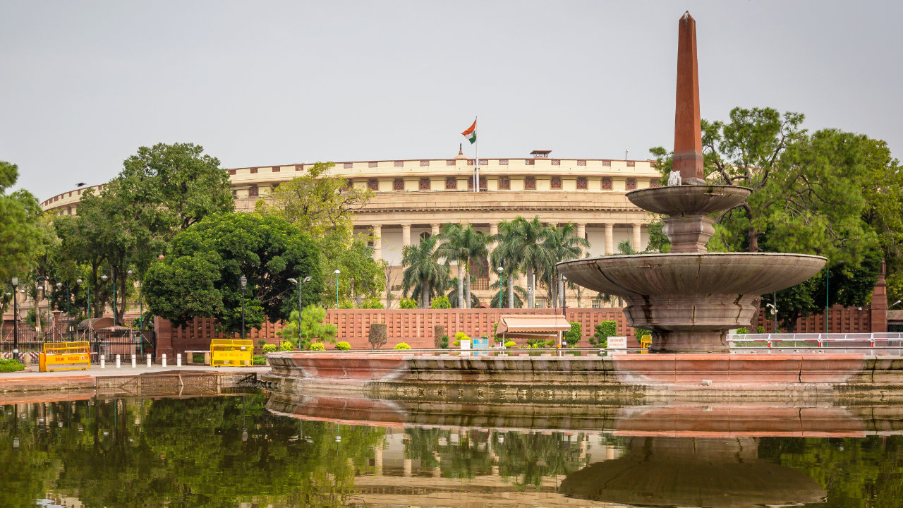 lok sabha 1 OJZoXk